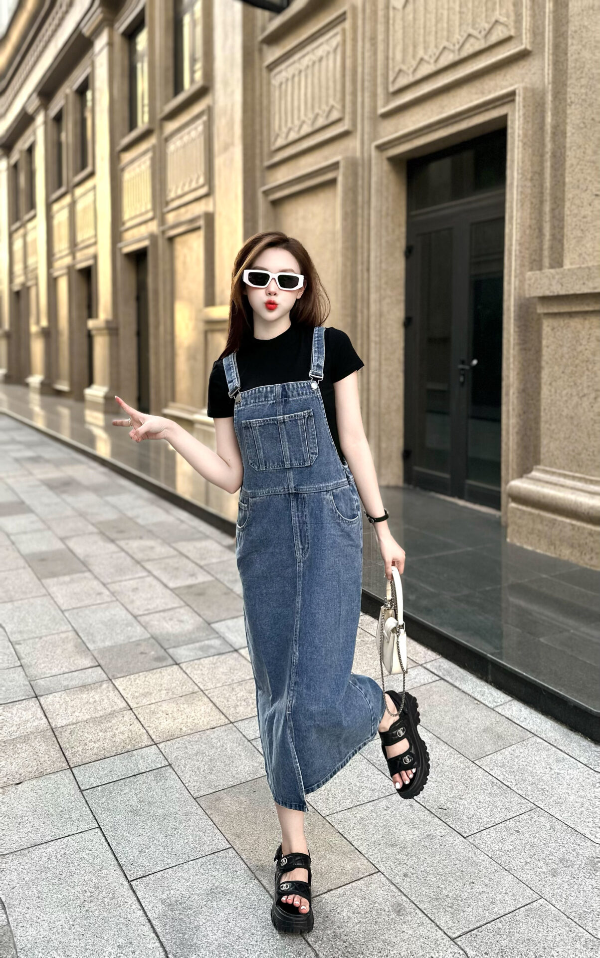 Yếm Jeans Nữ Thân Trước - Ảnh 2