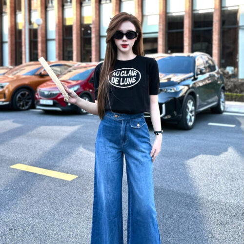 Quần Jeans Cạp Cao Ống Suông Có Nắp Túi Trang Trí