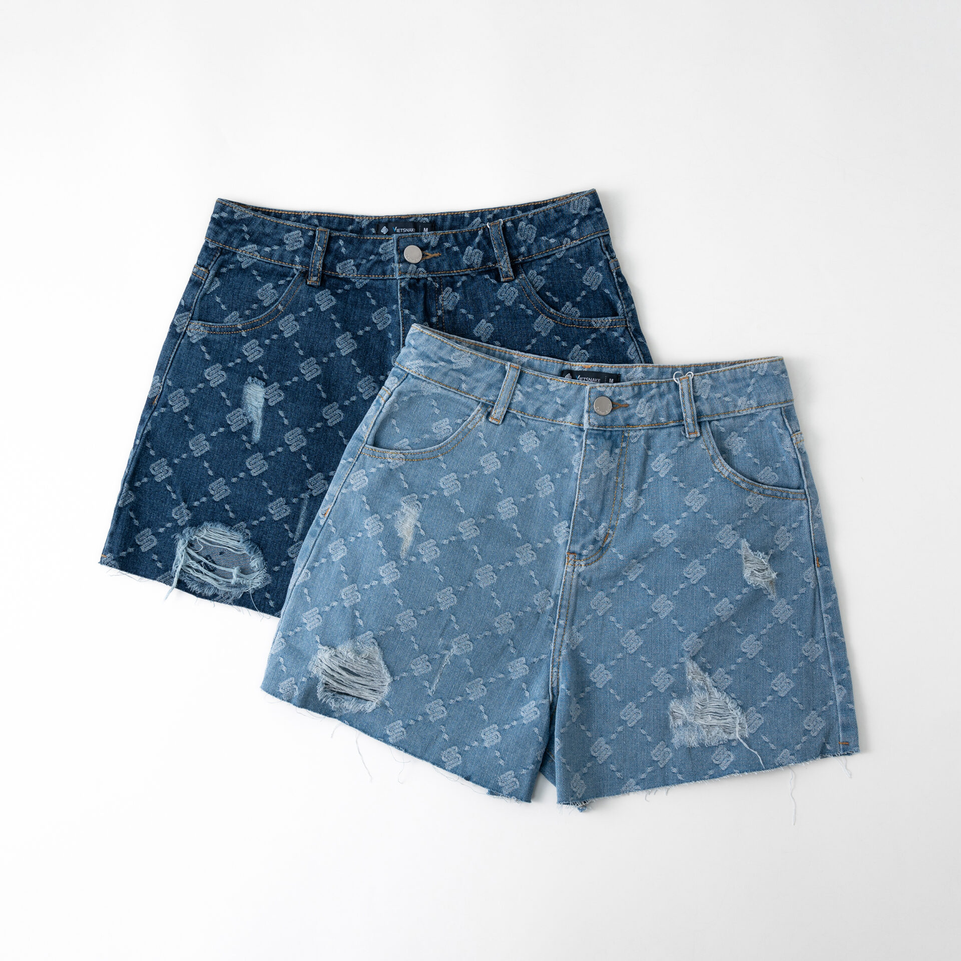 Quần Short Nữ In Tràn Tua Gấu