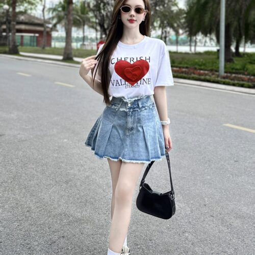 Alternative view of Áo Phông Nữ Cổ Tròn Valentine