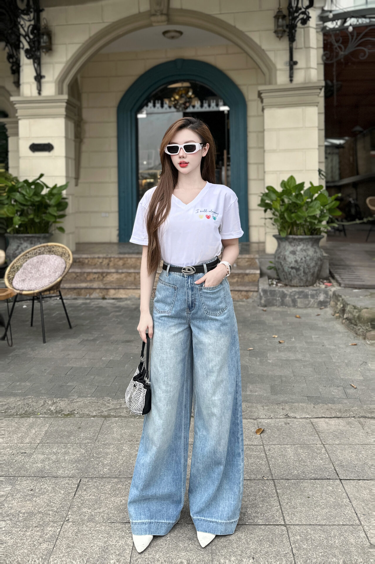 Quần Jeans Nữ Ống Rộng Hai Túi Trước - Ảnh 3