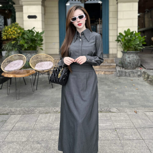 Alternative view of Set Váy Sơ Mi Cổ Đức & Chân Váy Dài Xếp Ly