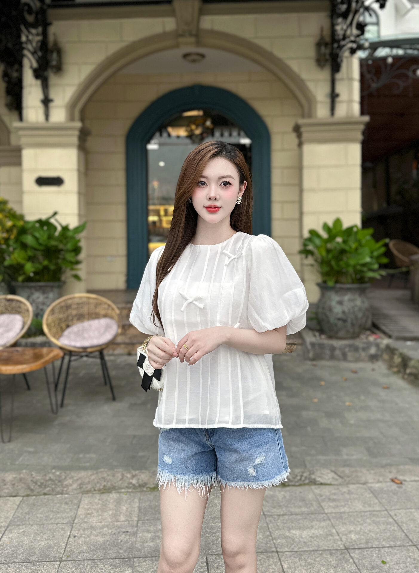 Quần short nữ rách tua gấu - Ảnh 6