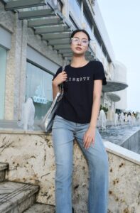 Áo Thun Nữ Cổ Tròn Tay Rơi